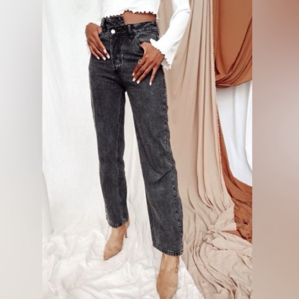 ♥️… 12Th Tribe Dylan Asymmetrical Jeans